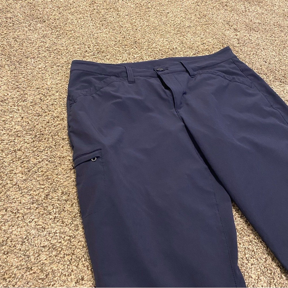 Eddie Bauer Navy Cropped Active Capris - Picture 3 of 11